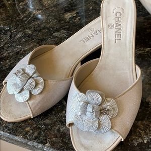 Chanel slides